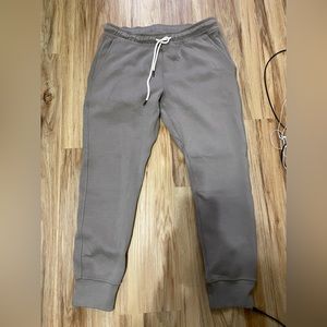 American eagle joggers